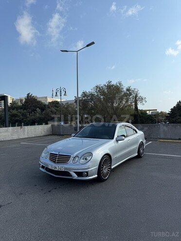 Mercedes E 240 2002, 206,000 km - 2.6 l - Bakı
