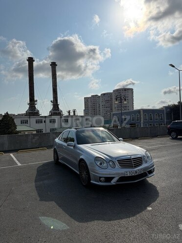 Mercedes E 240 2002, 206,000 km - 2.6 l - Bakı