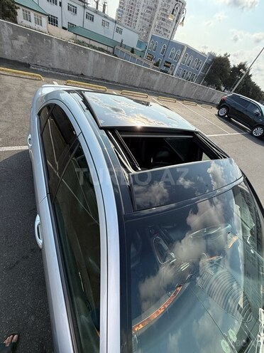 Mercedes E 240 2002, 206,000 km - 2.6 l - Bakı
