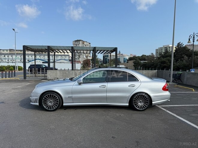 Mercedes E 240 2002, 206,000 km - 2.6 l - Bakı