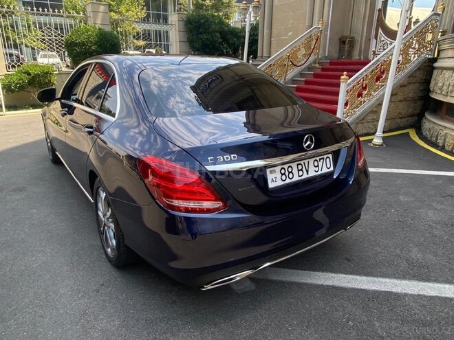 Mercedes C 300 2015, 102,467 km - 2.0 l - Bakı