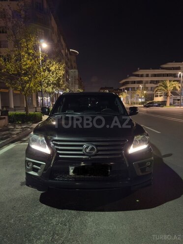 Lexus LX 570 2014, 220,000 km - 5.7 л - Bakı