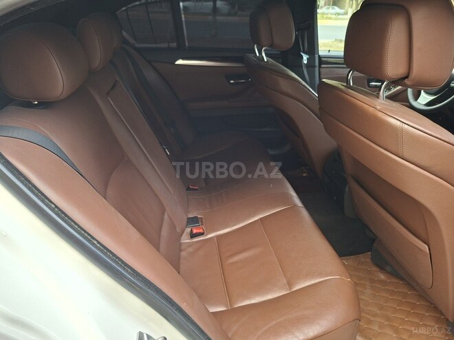 BMW 523 2011, 218,000 km - 2.5 l - Bakı