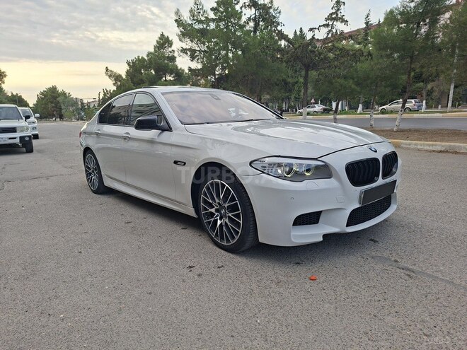 BMW 523 2011, 218,000 km - 2.5 l - Bakı