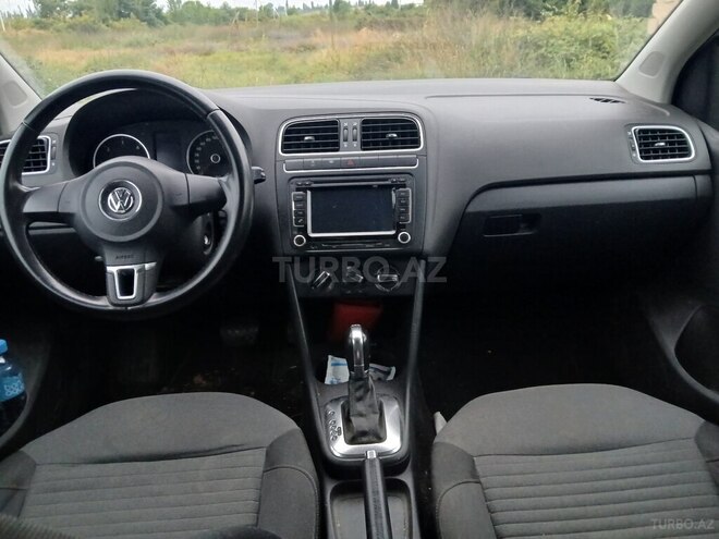Volkswagen Polo 2013, 191,000 km - 1.6 l - Bakı