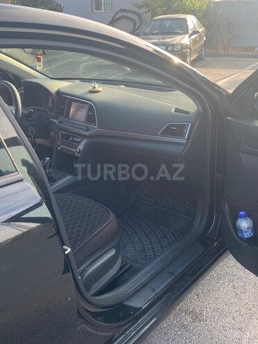 Hyundai Elantra 2017, 185,075 km - 2.0 l - Bakı