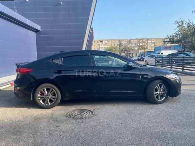 Hyundai Elantra 2017, 185,075 km - 2.0 l - Bakı