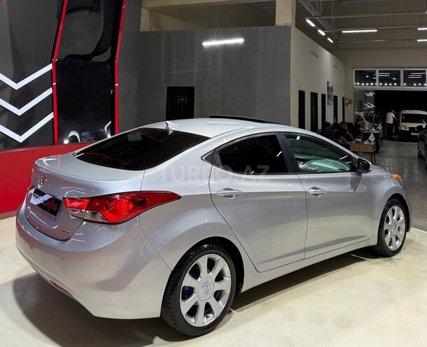 Hyundai Elantra 2012, 281,635 km - 1.8 l - Sumqayıt