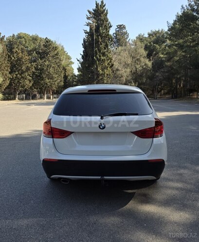 BMW X1 2010, 279,000 km - 2.0 l - Bakı
