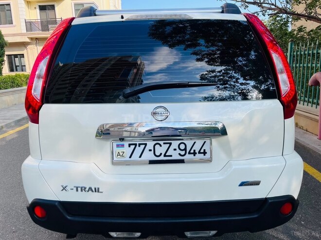 Nissan X-Trail 2013, 130,000 km - 2.5 l - Bakı