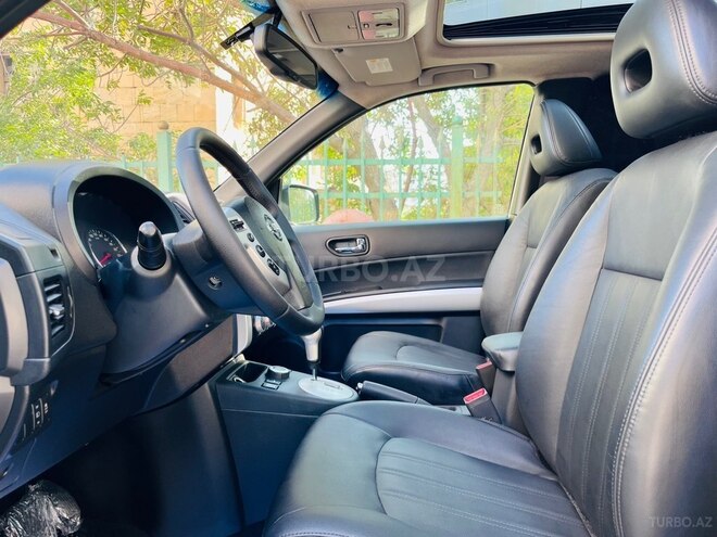 Nissan X-Trail 2013, 130,000 km - 2.5 l - Bakı