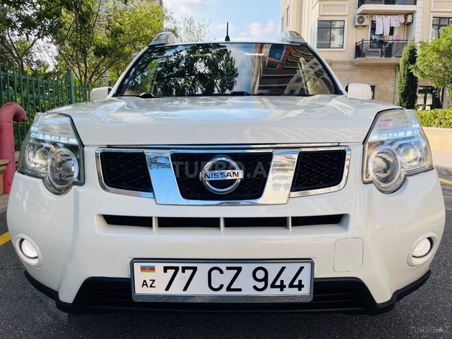 Nissan X-Trail 2013, 130,000 km - 2.5 l - Bakı