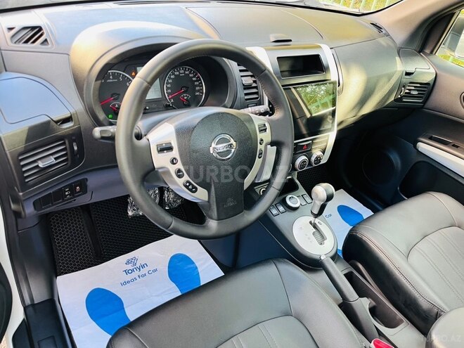 Nissan X-Trail 2013, 130,000 km - 2.5 l - Bakı