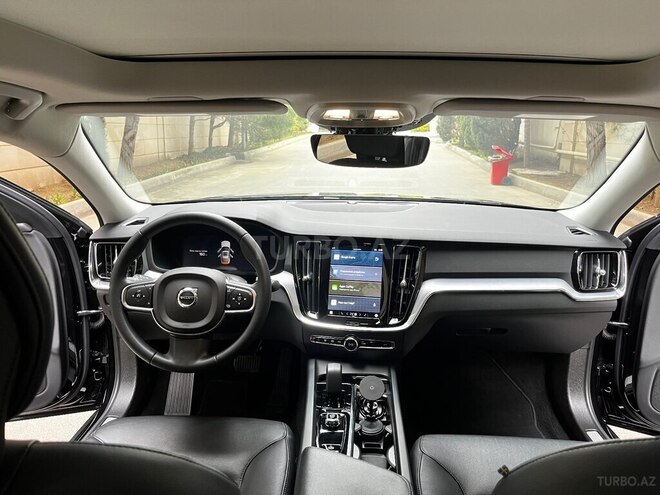 Volvo S60 2024, 25,000 km - 2.0 l - Bakı