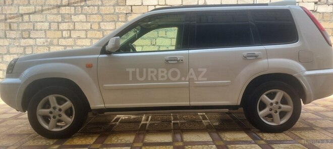 Nissan X-Trail 2001, 503,000 km - 2.0 l - Yevlax