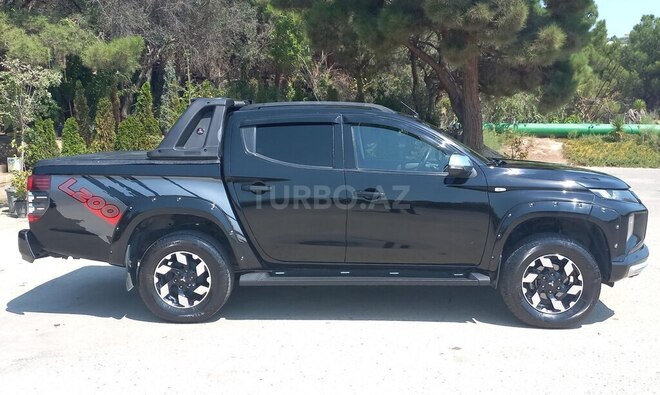 Mitsubishi L200 2022, 166,863 km - 2.4 л - Bakı