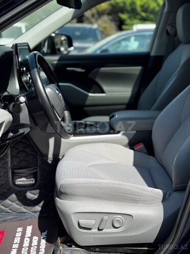 Toyota Highlander 2023, 41,000 km - 2.5 л - Bakı