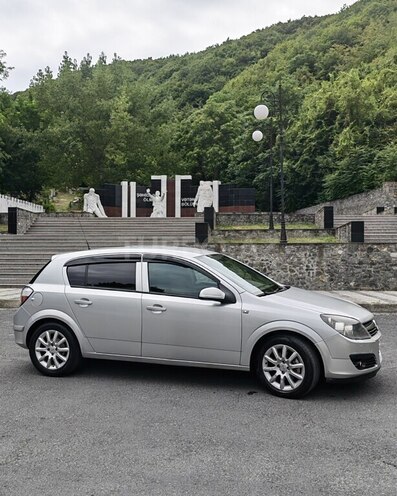 Opel Astra 2004, 309,000 km - 1.4 l - Şəki