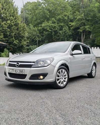Opel Astra 2004, 309,000 km - 1.4 l - Şəki