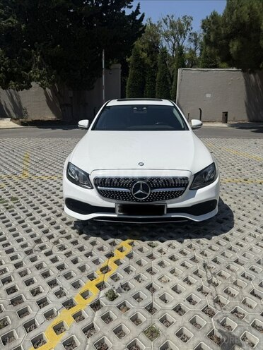 Mercedes E 220 d 2016, 182,000 km - 2.0 л - Bakı