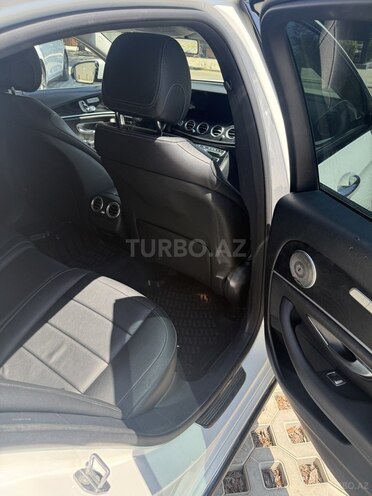 Mercedes E 220 d 2016, 182,000 km - 2.0 л - Bakı