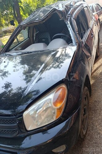 Toyota RAV4 2004, 286,630 km - 2.0 l - Lənkəran
