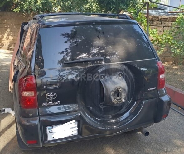 Toyota RAV4 2004, 286,630 km - 2.0 l - Lənkəran