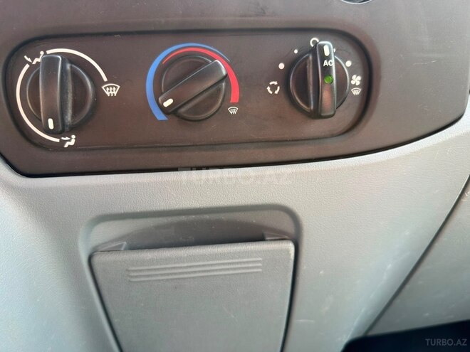 Ford Transit 2010, 122,886 km - 2.4 l - Bakı