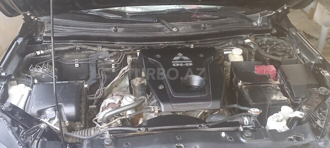 Mitsubishi L200 2022, 166,863 km - 2.4 л - Bakı