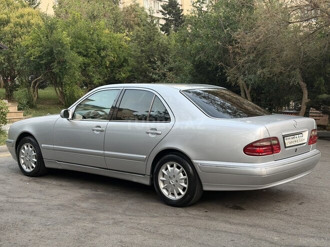 Mercedes E 270 2000, 425,000 km - 2.7 л - Bakı