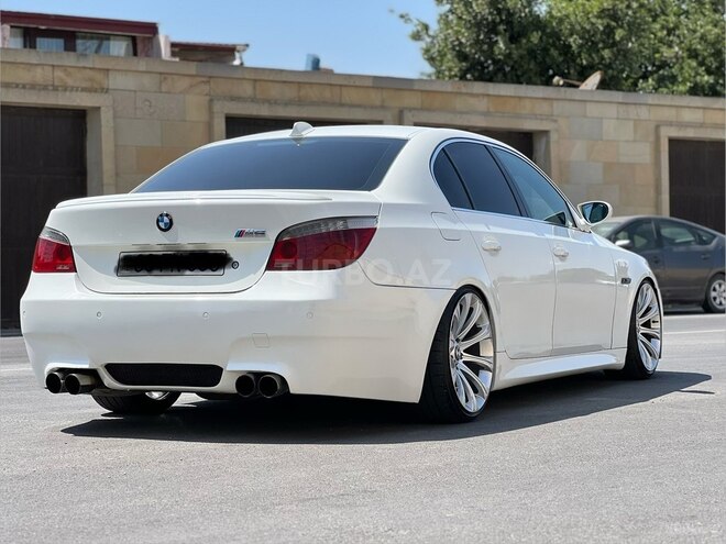 BMW 530 2004, 266,714 km - 3.0 l - Bakı