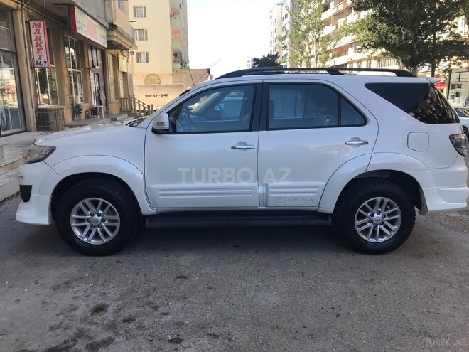 Toyota Fortuner 2013, 131,100 km - 2.7 l - Bakı