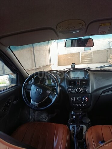 LADA (VAZ)  2015, 345,000 km - 1.6 л - Bakı