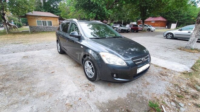 Kia  2008, 350,000 km - 1.4 l - Qəbələ