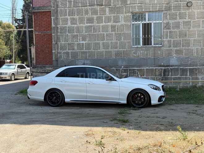 Mercedes E 250 2014, 238,000 km - 2.0 l - Lənkəran
