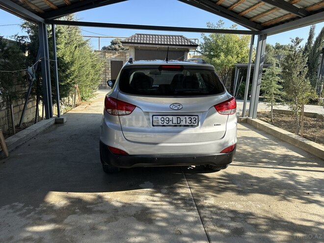 Hyundai ix35 2013, 738,000 km - 2.0 l - Bakı