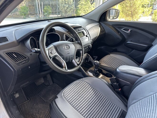 Hyundai ix35 2013, 738,000 km - 2.0 l - Bakı