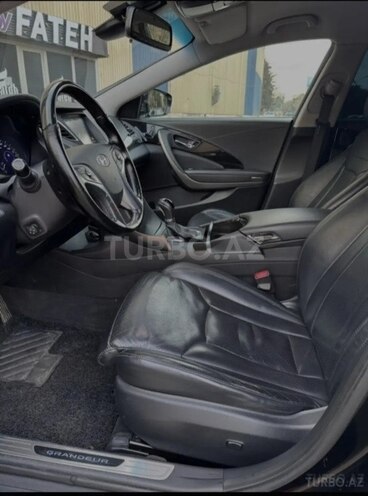 Hyundai Grandeur 2015, 187,000 km - 2.2 l - Bərdə