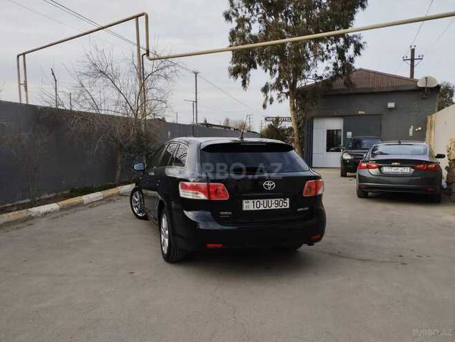 Toyota Avensis 2009, 240,000 km - 2.2 l - Bakı
