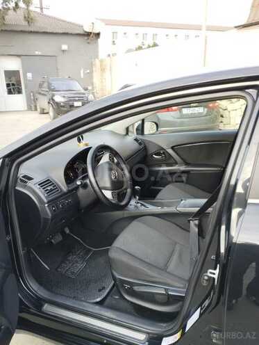 Toyota Avensis 2009, 240,000 km - 2.2 l - Bakı