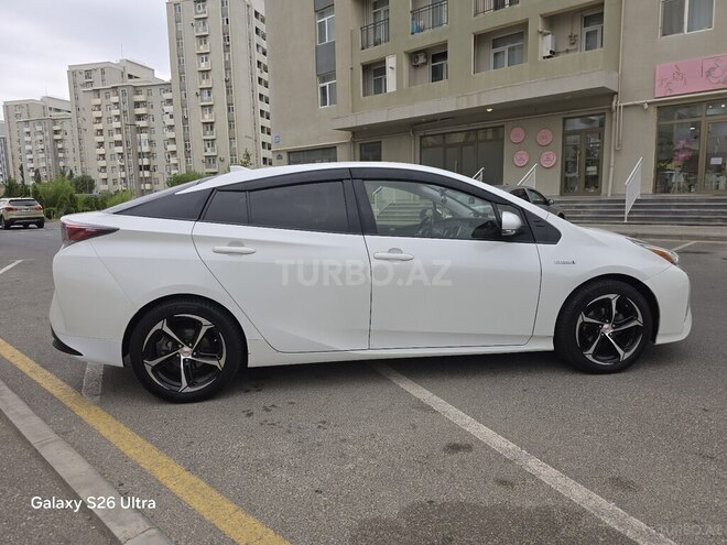 Toyota Prius 2016, 189,000 km - 1.8 l - Bakı