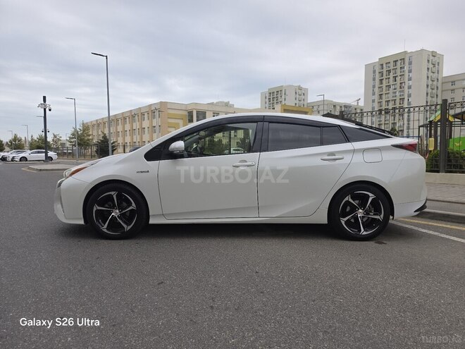 Toyota Prius 2016, 189,000 km - 1.8 l - Bakı