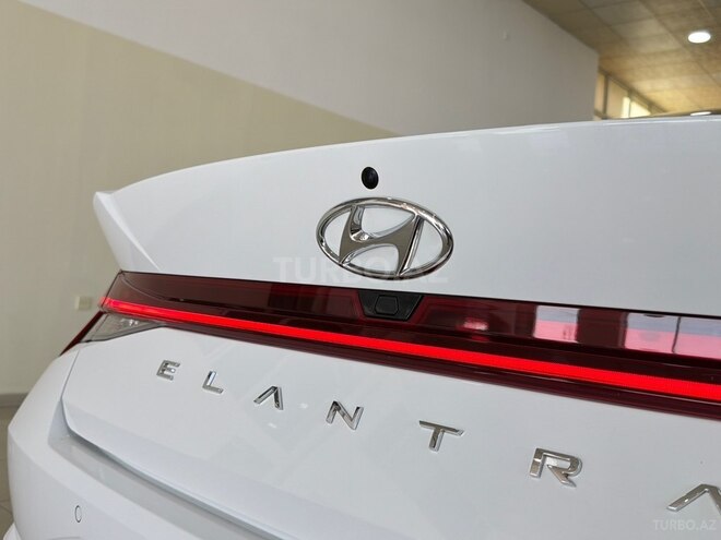 Hyundai Elantra 2023, 72,000 km - 2.0 l - Bakı