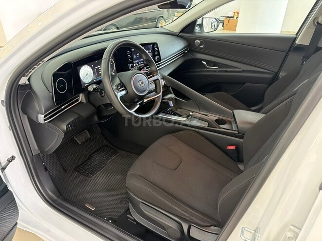 Hyundai Elantra 2023, 72,000 km - 2.0 l - Bakı