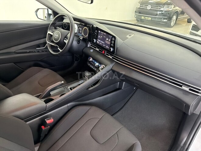Hyundai Elantra 2023, 72,000 km - 2.0 l - Bakı