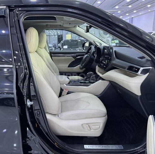 Toyota Highlander 2024, 8,000 km - 2.5 л - Bakı