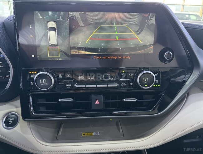 Toyota Highlander 2024, 8,000 km - 2.5 л - Bakı