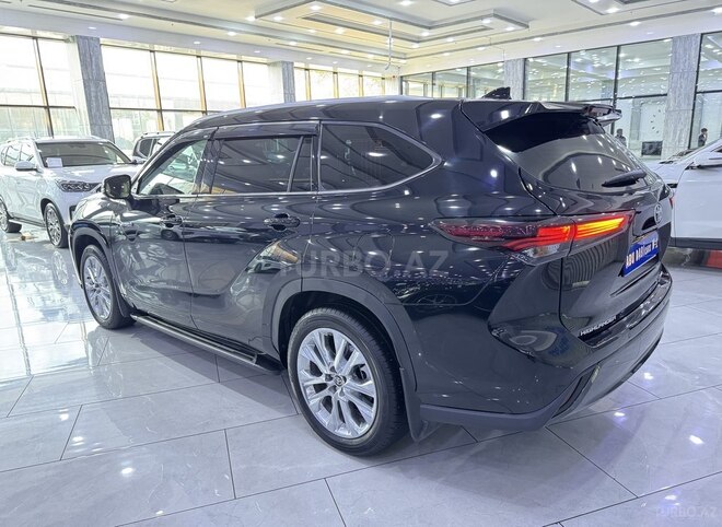 Toyota Highlander 2024, 8,000 km - 2.5 л - Bakı