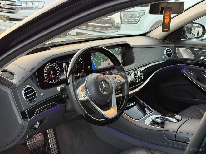Mercedes S 560 4MATIC 2018, 135,000 km - 4.0 l - Bakı