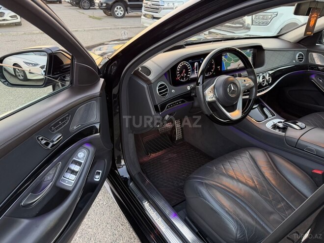 Mercedes S 560 4MATIC 2018, 135,000 km - 4.0 l - Bakı